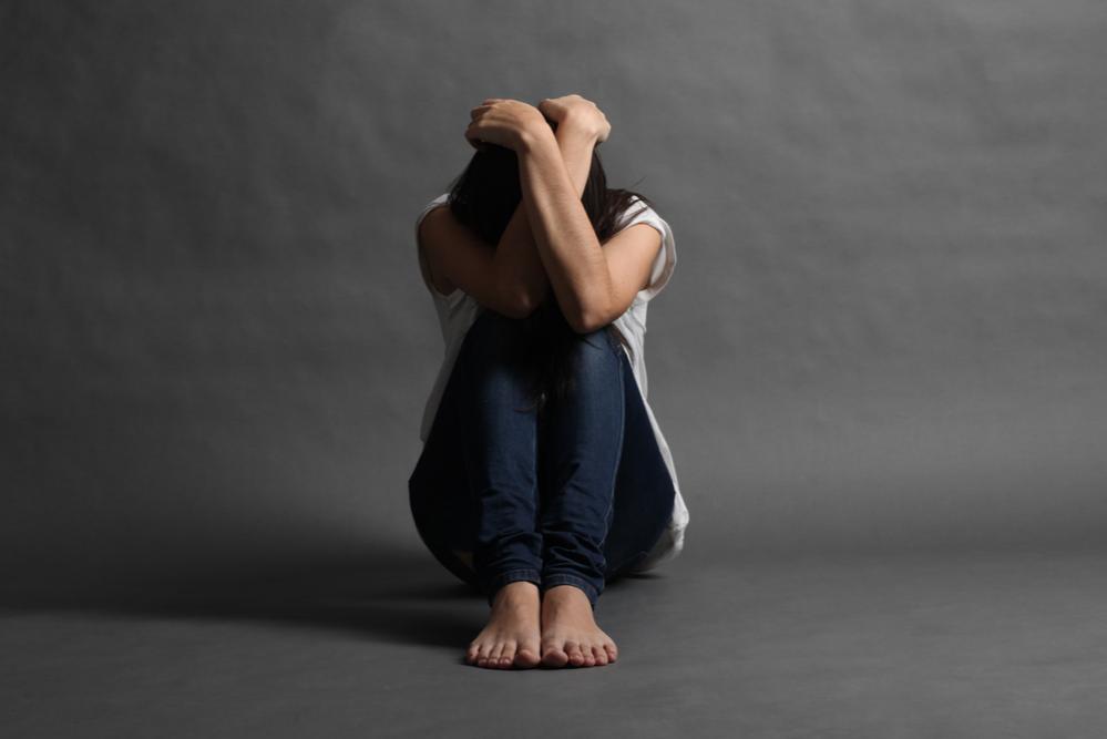 Depression and withdrawing from social settings are some of the symptoms of drug abuse. Recovia in Scottsdale, AZ can help overcome opiod addictions.